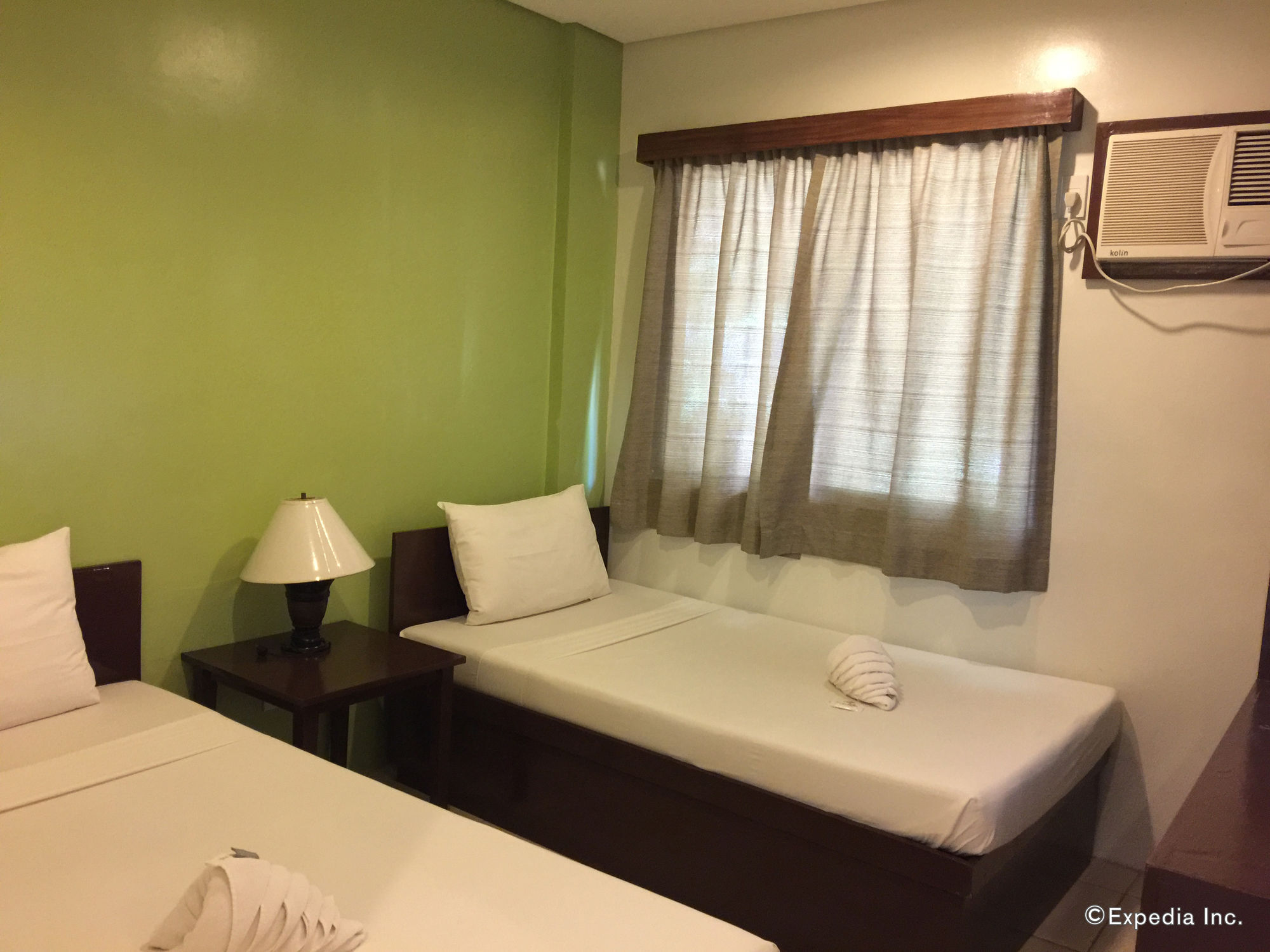 Coron Ecolodge 2*