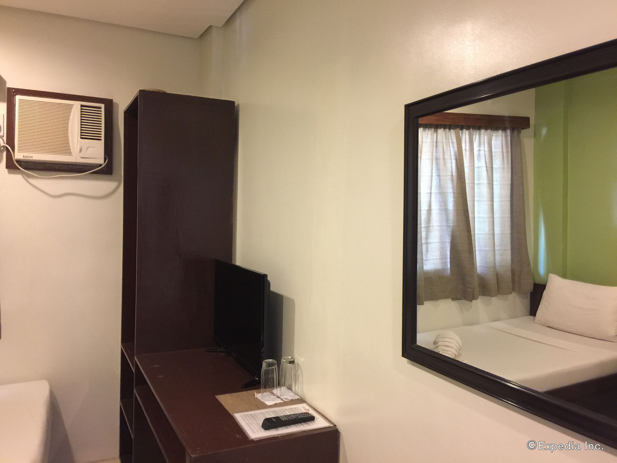 Hotel Coron Ecolodge 2*
