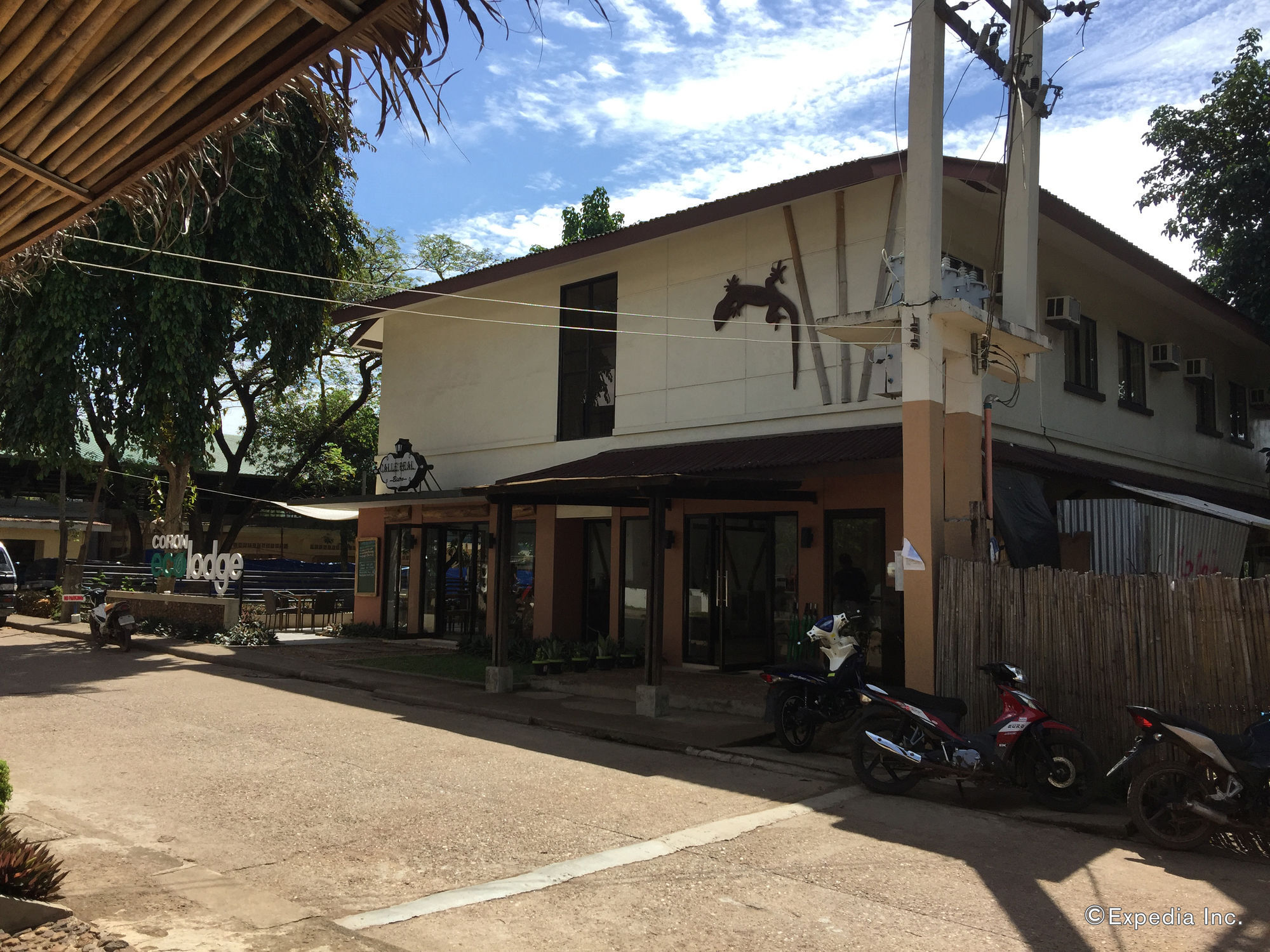 Coron Ecolodge